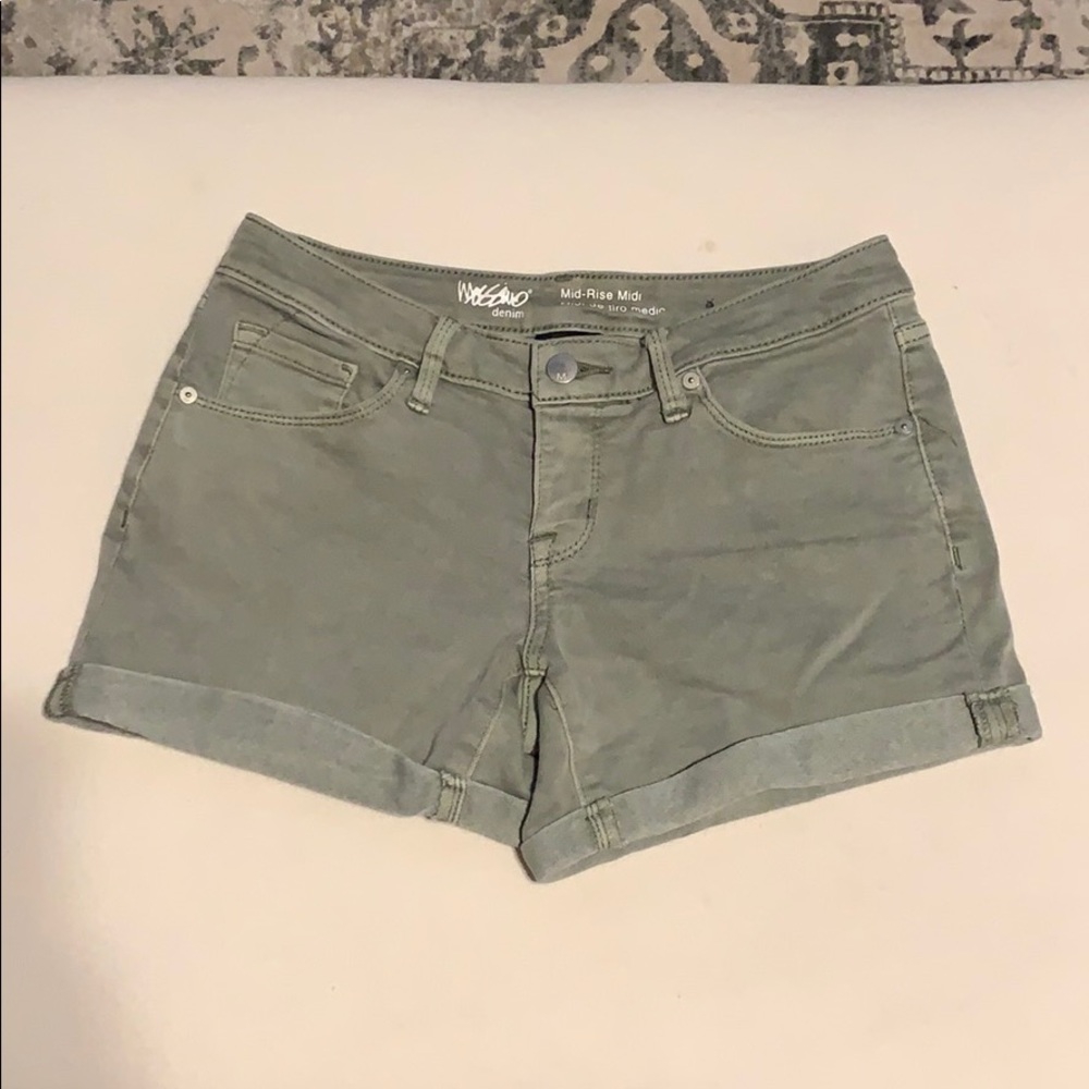Cute Olive Green Shorts